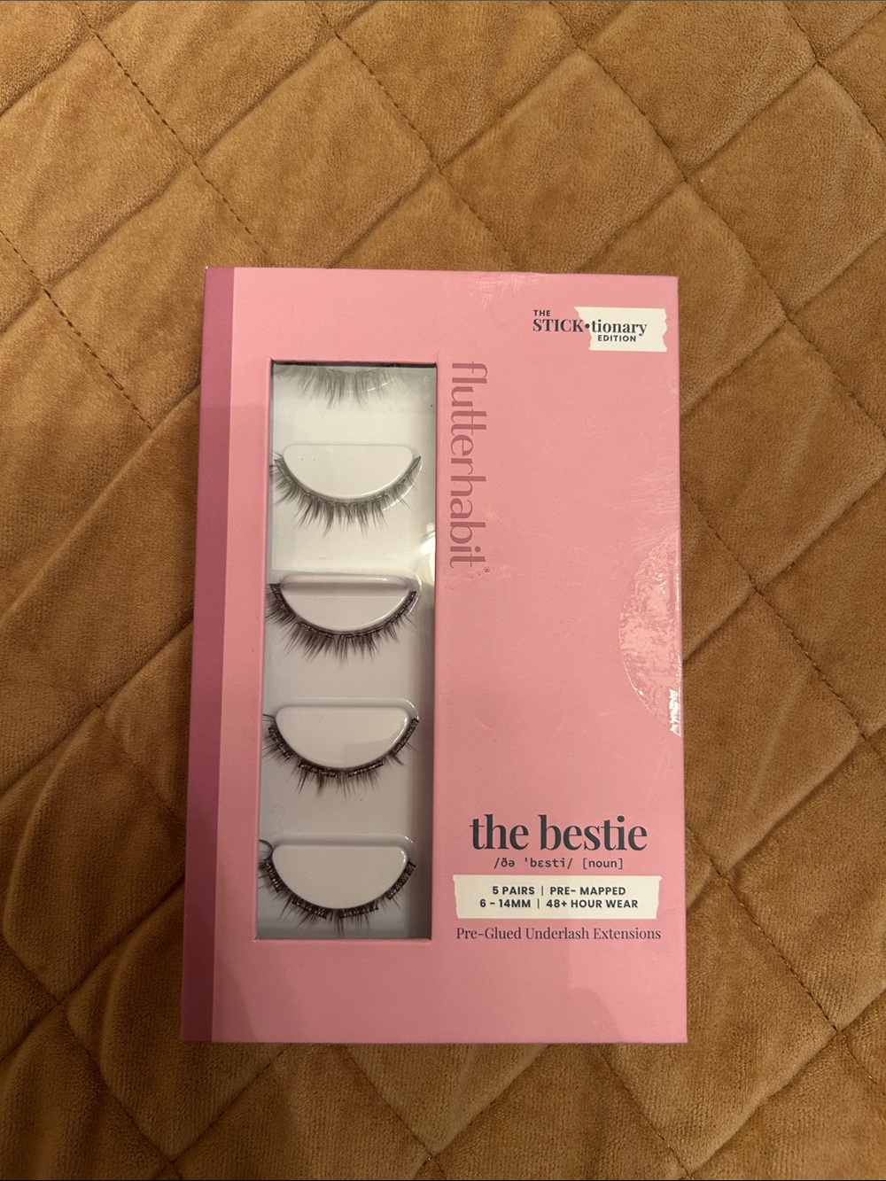 The Bestie sticktionary Flutterhabit